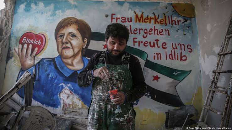 جدارية أنجيلا في إدلب السورية